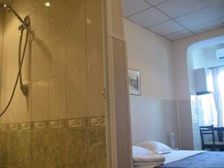 Гостевой дом Guest Rooms Kom София Двухместный номер с 1 кроватью или 2 отдельными кроватями-6